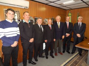 14315858_1107402735974088_1186636502_o